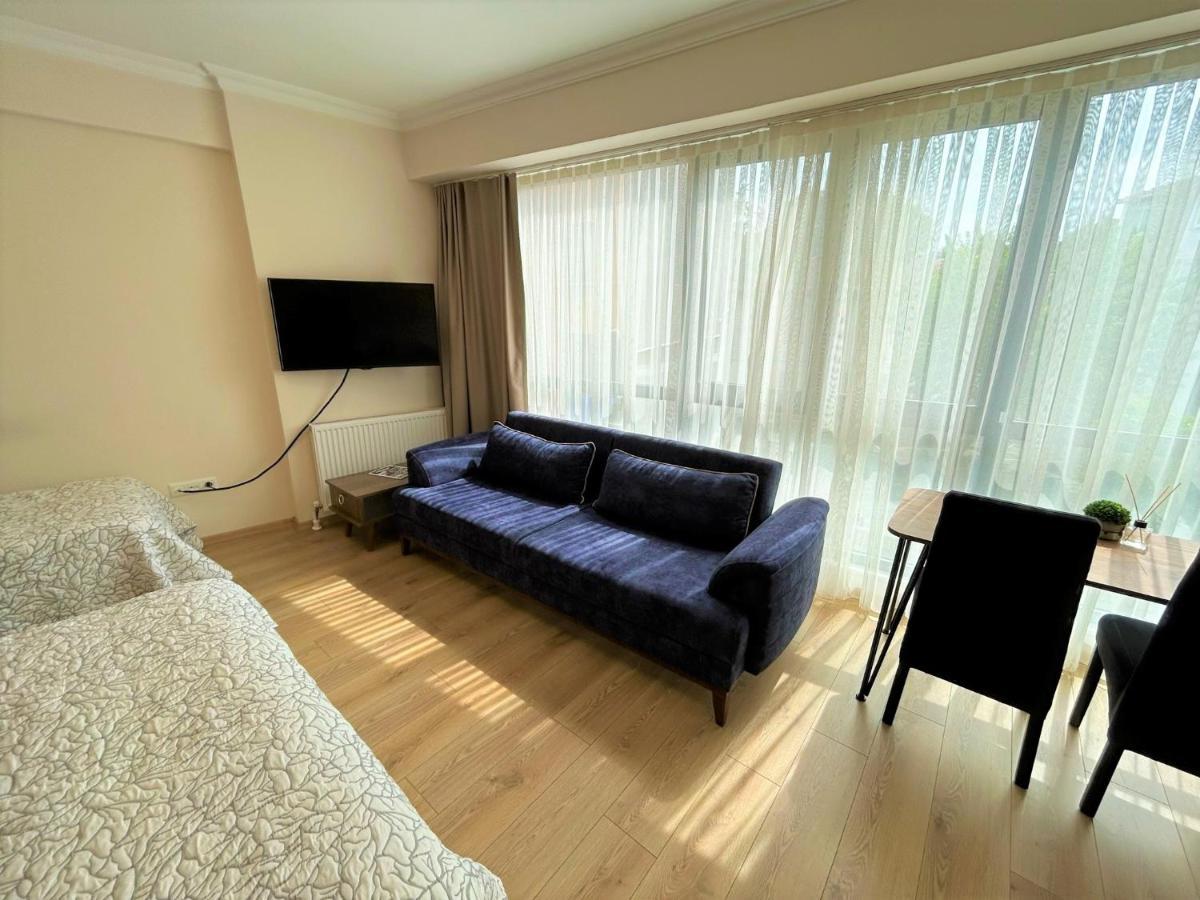 Zmf Pansiyon Estambul Exterior foto
